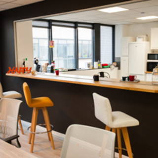 Open Space  1 poste Coworking Rue Aristide Briand Vanves 92170 - photo 4